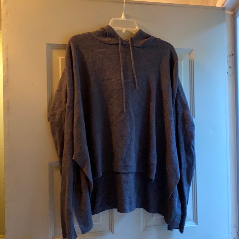 Rachel Roy gray sweater